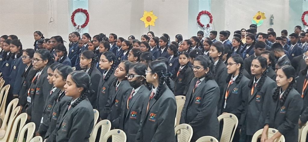 Standard Public School & Standard English School (12)