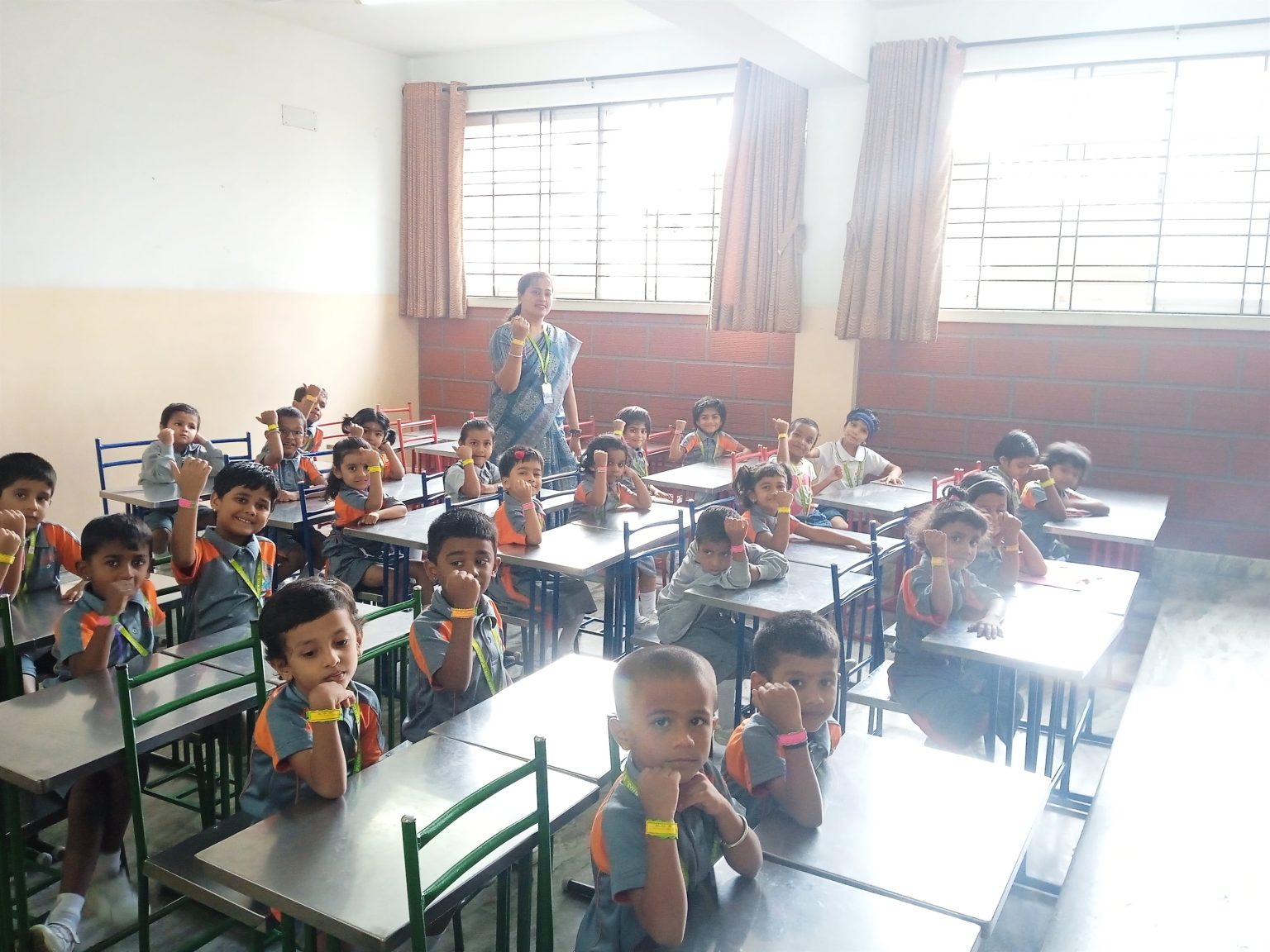Friend ukg (7)